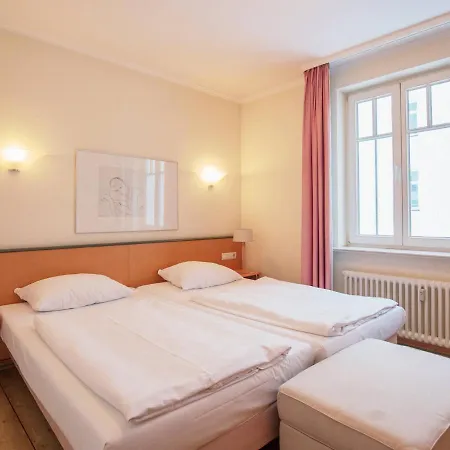 Strandvillen - Mit 2 Schlafzimmern Und Balkon Ah-720 Binz