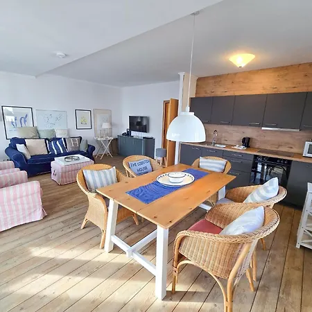 Apartmán Strandvillen - Mit 2 Schlafzimmern Und Balkon Ah-720 *